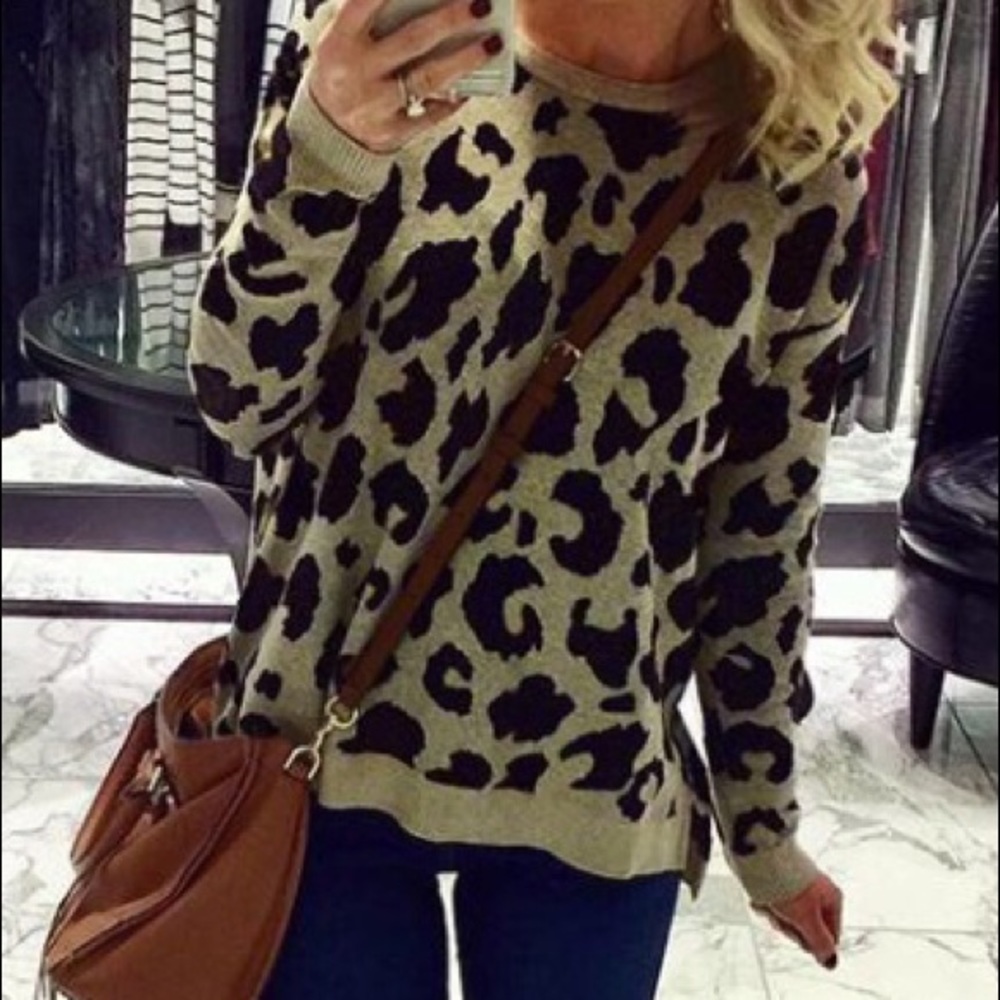 Animal Print shirt size Medium